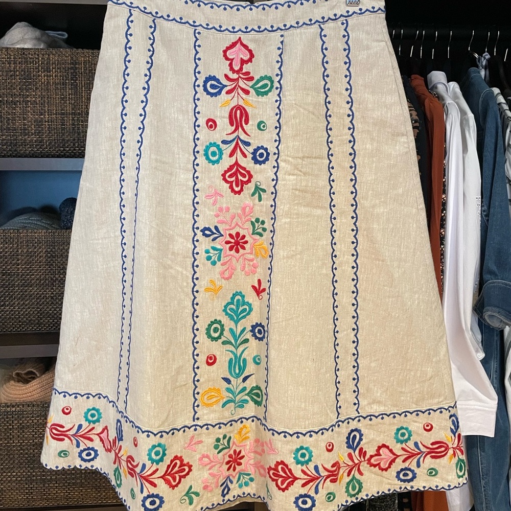 Boden Linen Embroidered Skirt